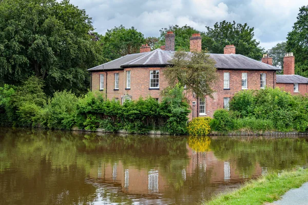 Ellesmere Shropshire Reino Unido Julio Beech House Canal Ellesmere Shropshire —  Fotos de Stock