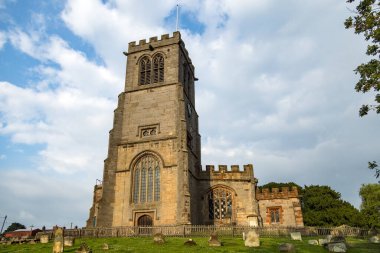 HANMER, CLWYD, WALES - 10 Temmuz 2021 'de Hanmer, Galler' deki St. Chads Kilisesi