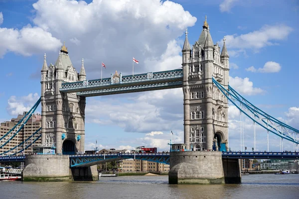 Puente torre — Foto de Stock