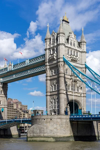 Puente torre — Foto de Stock