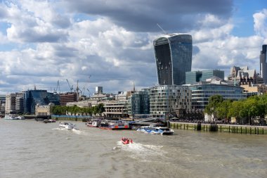 Londra'daki city modern mimarinin görünümü