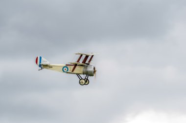 Dünya Savaşı ekran takımı - sopwith triplane