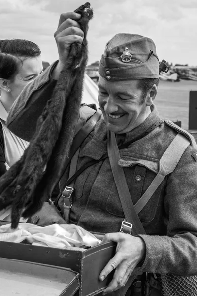 Uno del ejército de papá. —  Fotos de Stock