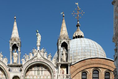 Saint işaretleri Basilica Venedik kısmi görünümü