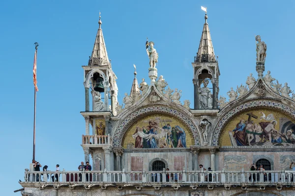 Saint işaretleri Basilica Venedik kısmi görünümü — Stok fotoğraf