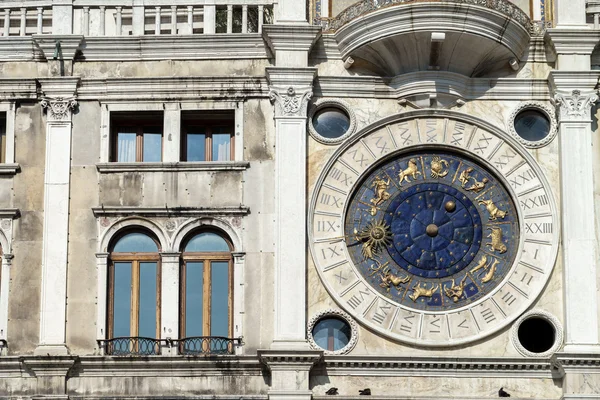St Marks Clocktower Venedig — Stockfoto