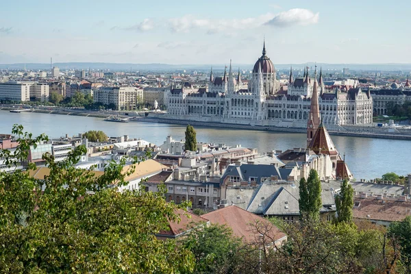 Vy från Fishermans Bastion Budapest — Stockfoto