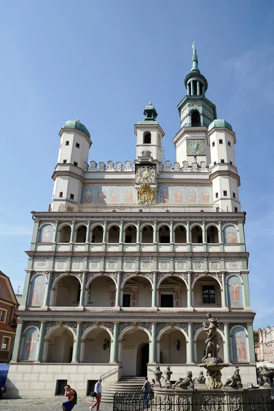 Wieży zegarowej ratusza w Poznaniu — Zdjęcie stockowe
