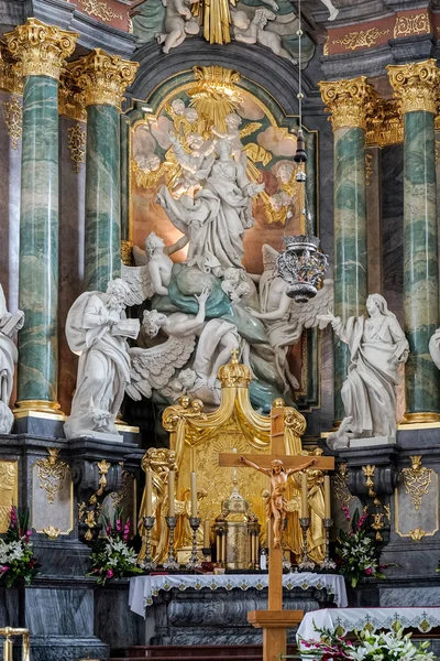 Kısmi görünümü içinde Çestohova Polonya Jasna Gora manastır — Stok fotoğraf