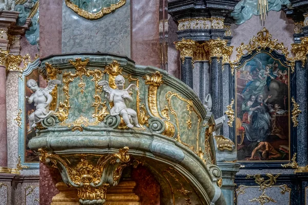 Kısmi görünümü içinde Çestohova Polonya Jasna Gora manastır — Stok fotoğraf