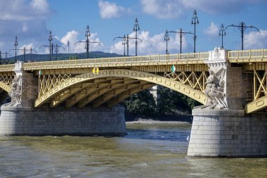 Budapeşte 'deki Margaret Köprüsü