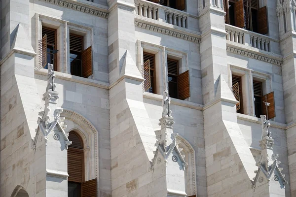 Ungerska parlamentsbyggnaden i Budapest — Stockfoto