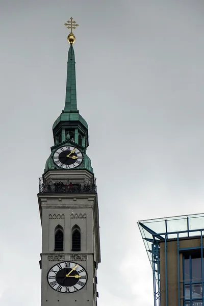 Iglesia de San Pedro en Munich — Foto de Stock