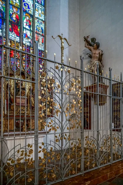 Münih'te Frauenkirche iç — Stok fotoğraf