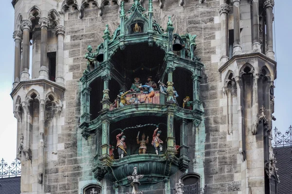 Il Rathaus-Glockenspiel a Monaco di Baviera — Foto Stock