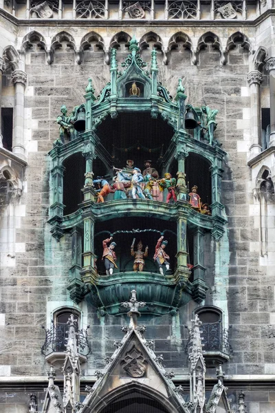 El Rathaus-Glockenspiel en Munich — Foto de Stock