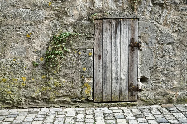 Porta de madeira velha em Rothenburg — Fotografia de Stock