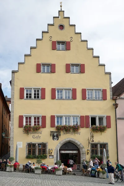 Malerisches Café in Rothenburg — Stockfoto