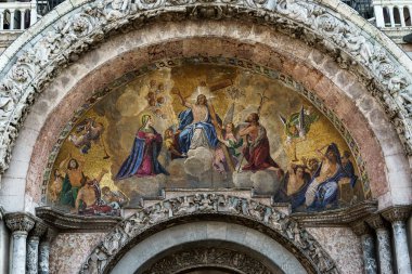 Saint işaretleri Basilica Venedik kısmi görünümü