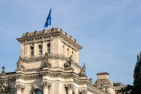 Der Reichstag in Berlin — Stockfoto