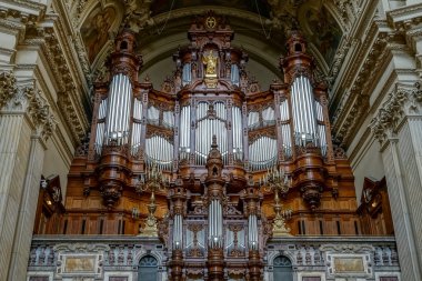 ayrıntı Berlin Katedrali