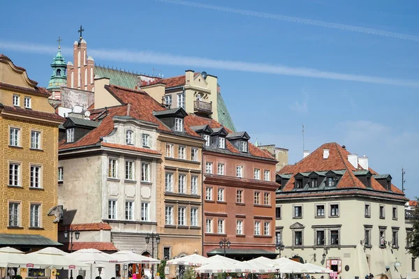 Pohled náměstí s trhem ve Varšavě — Stock fotografie