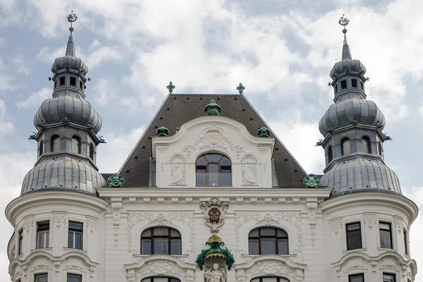 Wustenrot building in wien — Stockfoto