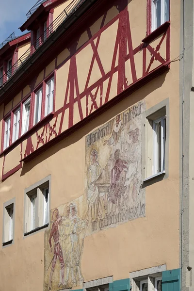 Mural on a colourful house in Rothenburg — Stock Photo, Image