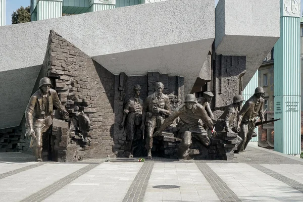 Monumento a los insurgentes a los combatientes polacos de Varsovia —  Fotos de Stock