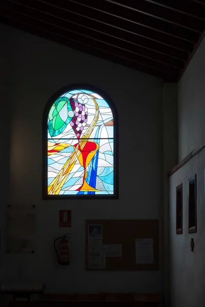 Stained glass window Church of the Holy Sprit in Los Gigantes Te — Stock Photo, Image