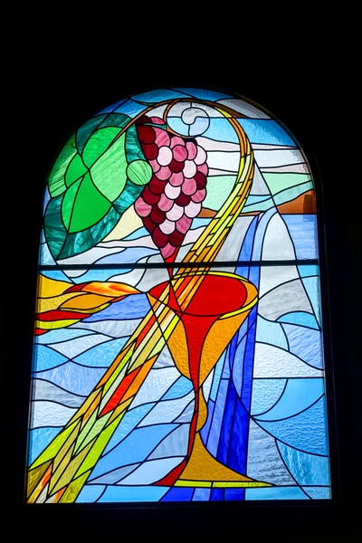 Janela de vidro manchado Igreja do Santo Espírito em Los Gigantes Te — Fotografia de Stock