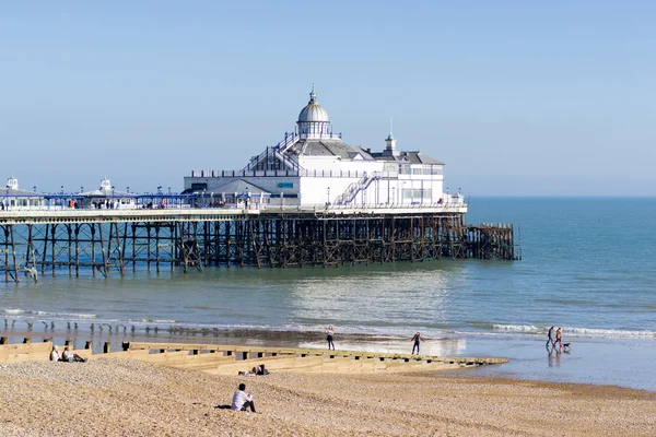 Vista do cais de Eastbourne — Fotografia de Stock