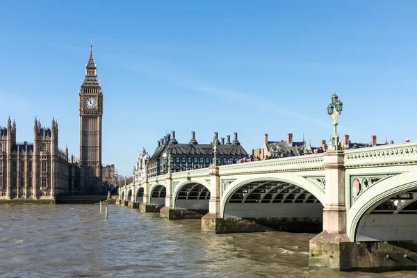 Big ben ile Westminster Köprüsü — Stok fotoğraf