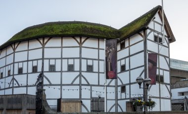 Londra'daki Globe Tiyatrosu