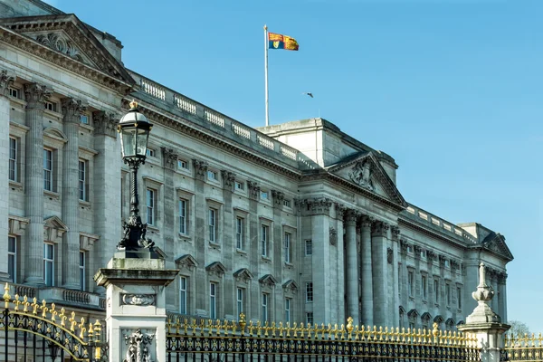 Buckingham palace — Stockfoto