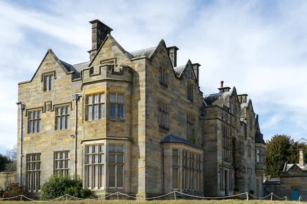 Pohled z budovy na panství hradu Scotney — Stock fotografie