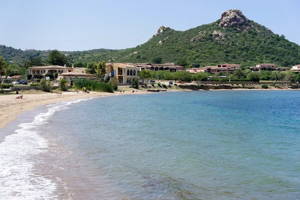 La playa de Cannigione en Cerdeña — Foto de Stock