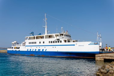 Arbatax araba feribot İskeledeki Palau Sardunya 17 Mayıs 2015 tarihinde