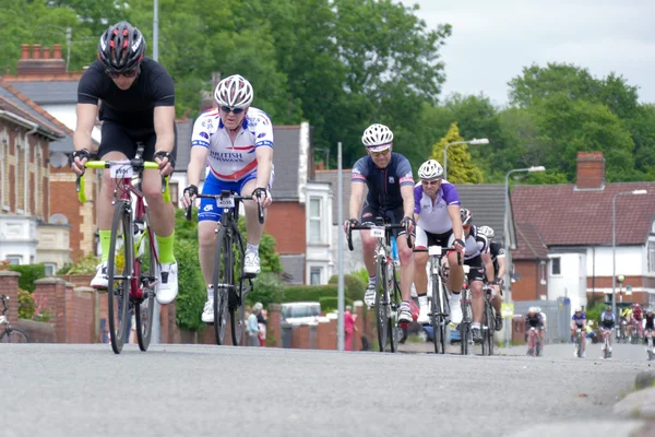 Cyclistes participant au Velethon Cycling Event à Cardiff — Photo