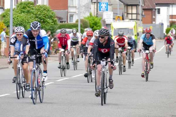 Cyclists participating in the Velethon Cycling Event in Cardiff — Stock Photo, Image