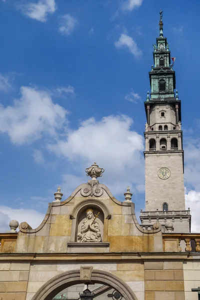 Vista parcial Mosteiro Jasna Gora em Czestochowa Polônia em setembro — Fotografia de Stock