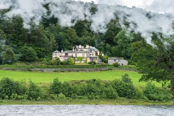 John Ruskin's former home Brantwood at Coniston Water Lake Distr — Stock Photo, Image