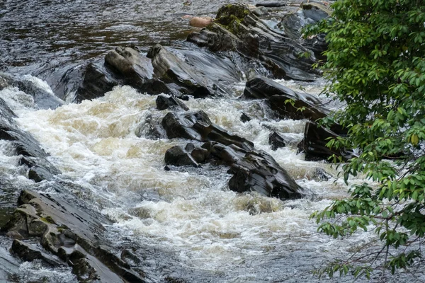 Rocce a Feshiebridge in Scozia — Foto Stock