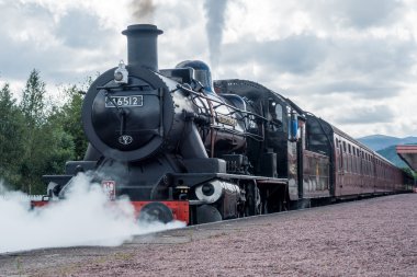 Aviemore, Badenoch ve Strathspey/İskoçya - 24 Ağustos: Ivatt 4