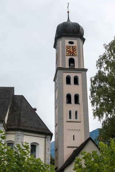 SACHSELN, SWITZERLAND/ EUROPE - SEPTEMBER 22: View of St. Theodu — Stockfoto