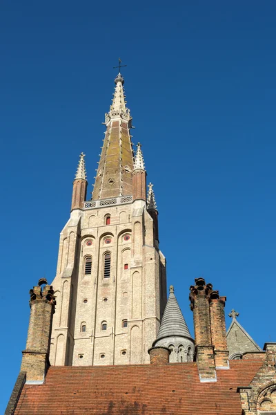 Brygge, Belgien / Europa - 25 September: Vårfrukyrkan i Br — Stockfoto