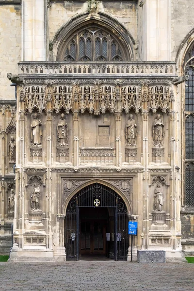 CANTERBURY, KENT / UK - NOVEMBRO 12: Entrada para Canterbury Cathe — Fotografia de Stock