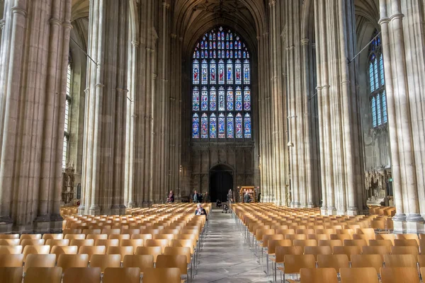 CANTERBURY, KENT / UK - 12 NOVIEMBRE: Vista interior de Canterbury — Foto de Stock