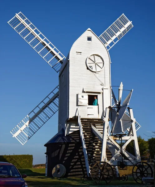 CLAYTON, EAST SUSSEX/UK - JANUARY 3 : Jill Windmill on a winter' — Stok fotoğraf