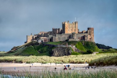 Bamburgh, Northumberland/Uk - 15 Ağustos: Vew Bamburgh kale